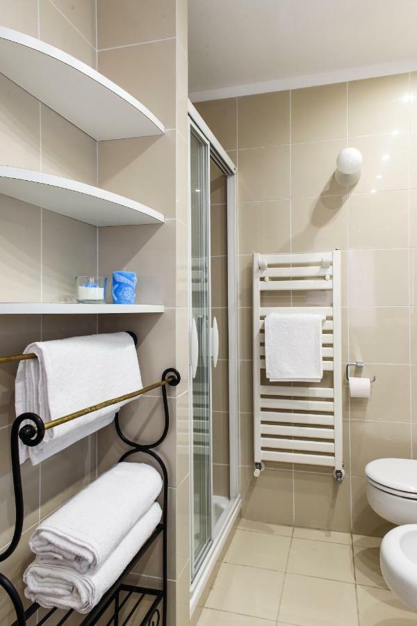 Lora Center Apartment Como Exterior foto